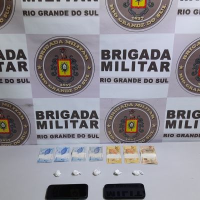 Comando Rodoviário da BM realiza operação em caminhões com suspensão  arqueada