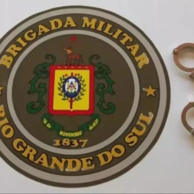 Policiais Militares do Comando Rodoviário da Brigada Militar prendem homem e mulher por descumprimento de prisão domicil