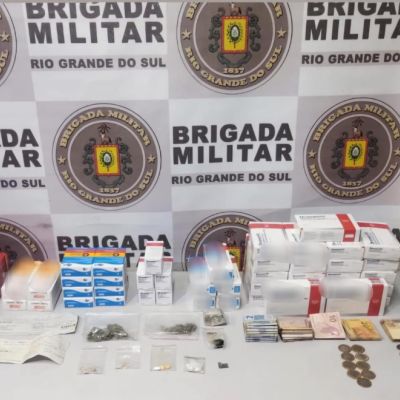 Brigada Militar prende homem por tráfico de entorpecentes, em Rio Grande